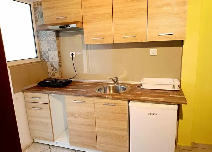 Finikas Apartments