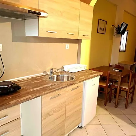 Finikas Apartments Полихроно Экстерьер фото
