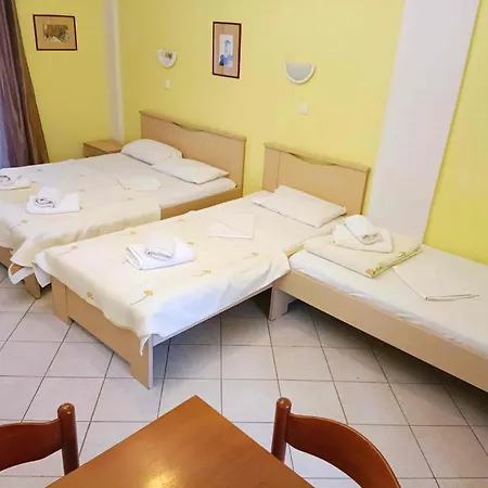 Finikas Apartments Полихроно Экстерьер фото