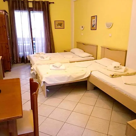 Finikas Apartments Полихроно Экстерьер фото