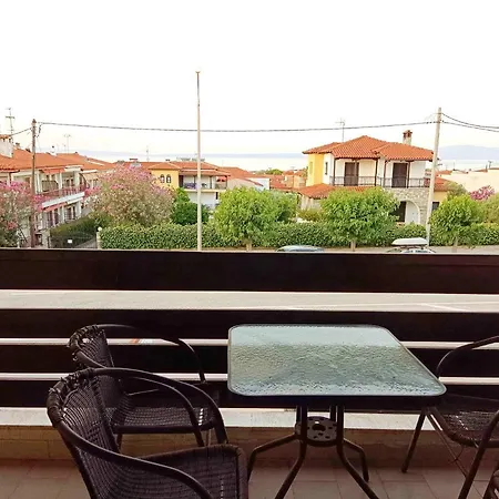 Finikas Apartments Полихроно Экстерьер фото